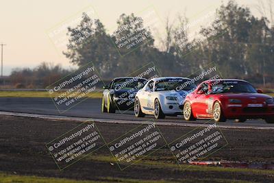 media/Jan-13-2024-CalClub SCCA (Sat) [[179f4822a7]]/Group 7/Sunset (Race)/